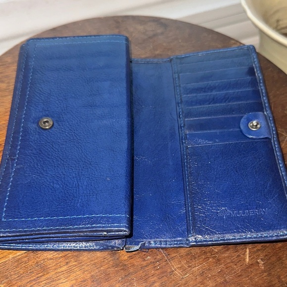 Mulberry Royal Blue Leather Clutch - Picture 3 of 6